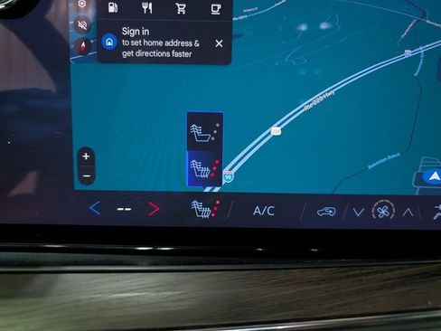 Used 2025 Chevrolet Tahoe LT image 22