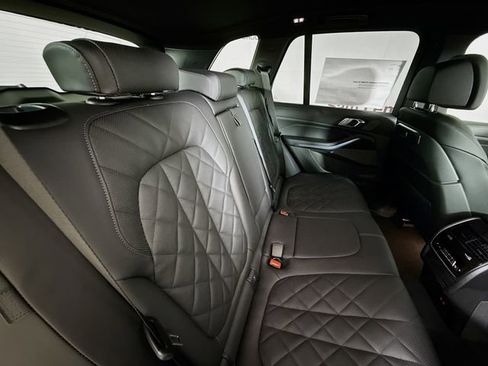 New 2026 BMW X5 xDrive50e w/ M Sport Package image 29
