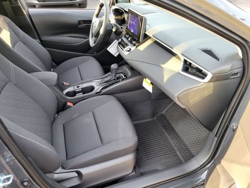 New 2026 Toyota Corolla LE w/ LE Premium Package FWD image 17
