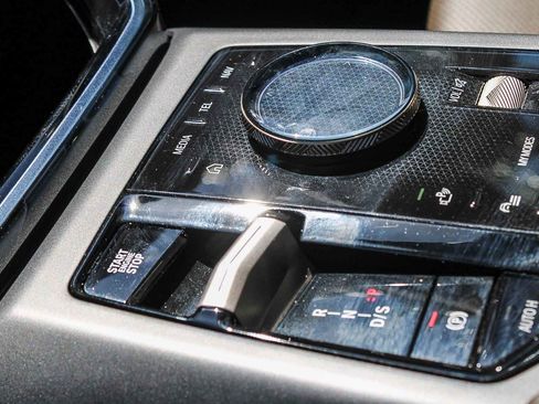 Certified 2025 BMW X3 xDrive30 AWD/4WD image 19