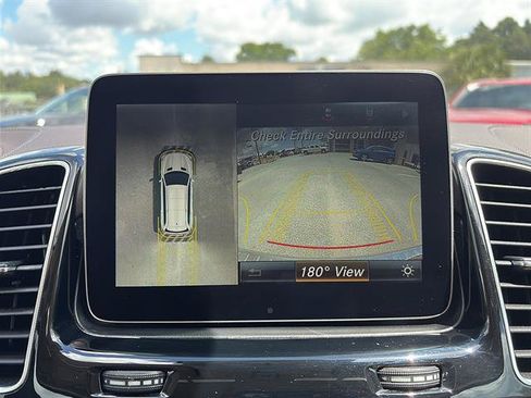 Used 2017 Mercedes-Benz GLS 450 4MATIC image 26