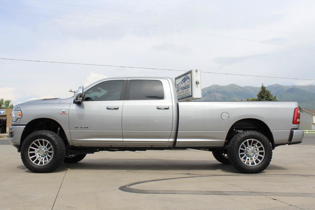 Used 2024 RAM 3500 Laramie w/ Sport Appearance Package AWD/4WD image 93