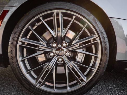 Used 2023 Chevrolet Camaro ZL1 image 67