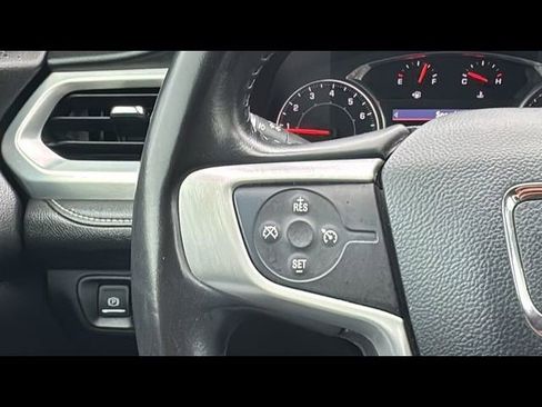 Used 2020 GMC Acadia SLT w/ Trailering Package AWD/4WD image 17