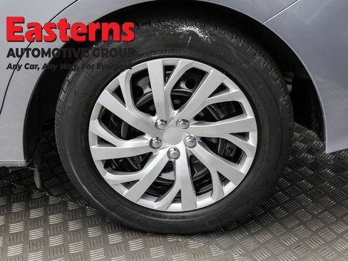 Used 2023 Subaru Impreza 2.0i image 8