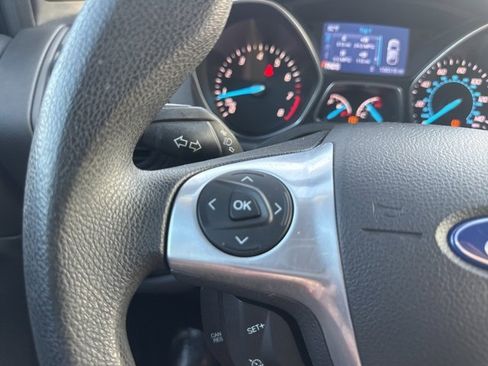 Used 2015 Ford Escape S image 22