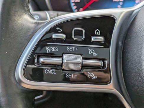 Used 2021 Mercedes-Benz C 300 4MATIC Sedan image 29