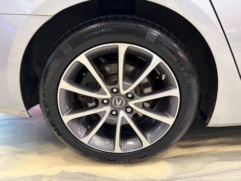 Used 2019 Acura TLX V6 SH-AWD image 25