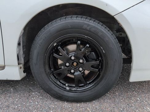 Used 2012 Toyota Prius Two FWD image 11