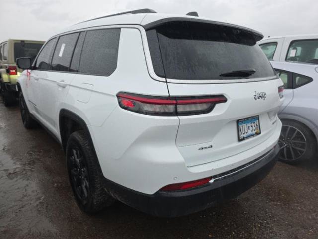 Used 2023 Jeep Grand Cherokee L Limited w/ Luxury Tech Group II AWD/4WD image 6