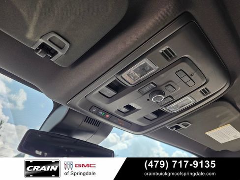 Used 2023 GMC Yukon XL SLT w/ SLT Luxury Package AWD/4WD image 21