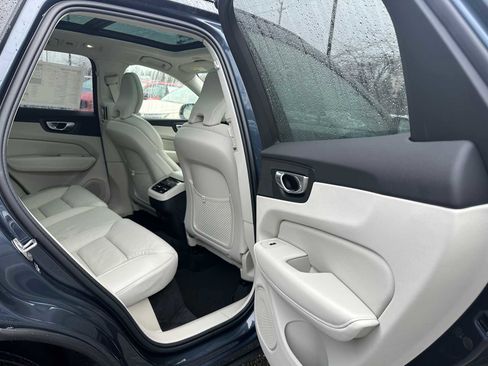 New 2026 Volvo XC60 B5 Ultra w/ Protection Package Premier image 13