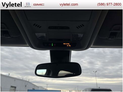 Certified 2023 GMC Terrain SLT w/ Elevation Edition image 28