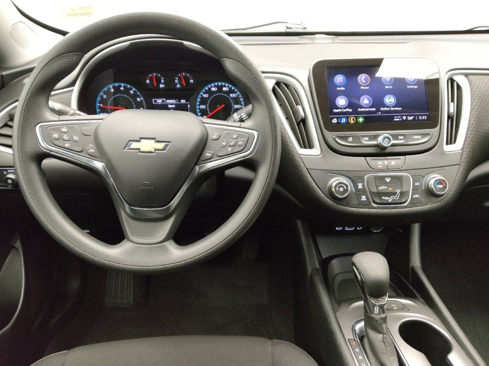 Used 2025 Chevrolet Malibu LS FWD image 22