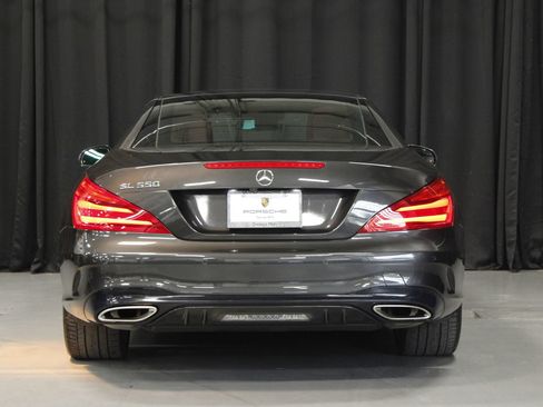 Used 2019 Mercedes-Benz SL 550 image 4