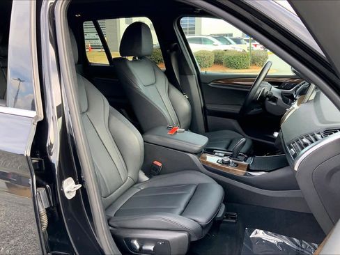 Used 2019 BMW X3 sDrive30i w/ Driving Assistance Package image 9