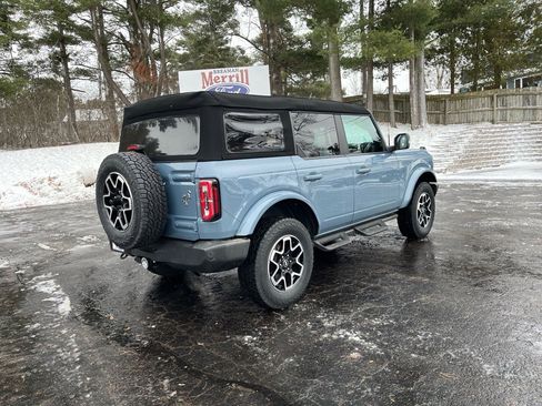 Used 2023 Ford Bronco Outer Banks image 6