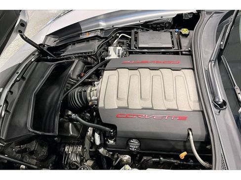 Used 2018 Chevrolet Corvette Stingray Coupe w/ 2LT Preferred Equipment Group RWD image 43