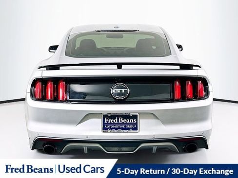 Used 2017 Ford Mustang GT Premium w/ Equipment Group 401A RWD image 9