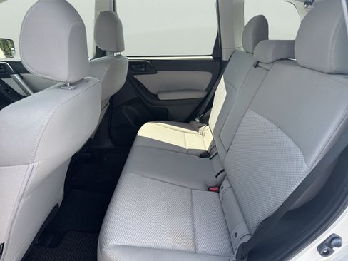 Used 2016 Subaru Forester 2.5i Premium w/ All-Weather Package AWD/4WD image 20