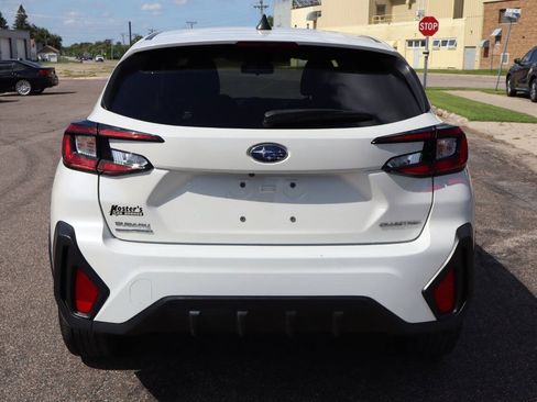 Used 2024 Subaru Crosstrek 2.0i AWD/4WD image 6