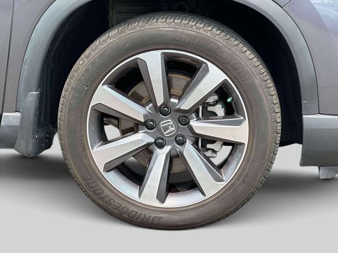 Used 2025 Honda Pilot Elite image 6