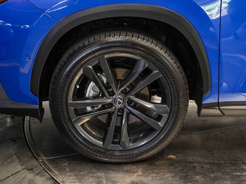 Used 2025 Lexus NX 450h+ AWD w/ Luxury Package image 9