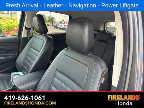 Used 2019 Ford Escape Titanium FWD image 17