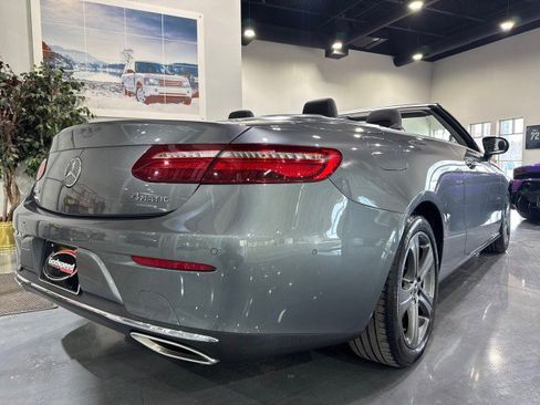 Used 2018 Mercedes-Benz E 400 4MATIC Cabriolet image 34