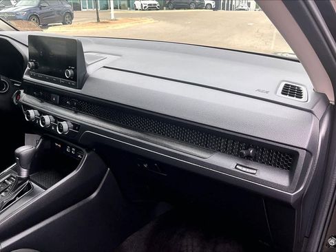 Used 2025 Honda CR-V EX image 19