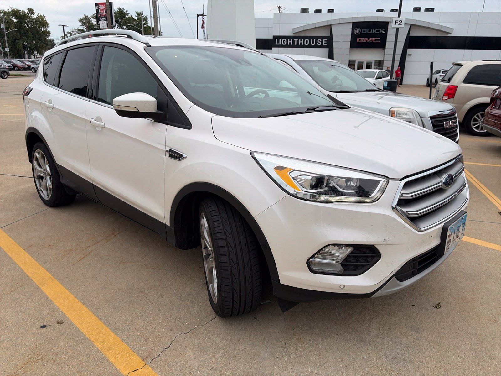 Used 2017 Ford Escape Titanium w/ Equipment Group 301A FWD image 2