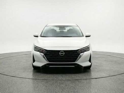 Used 2025 Nissan Sentra S image 2