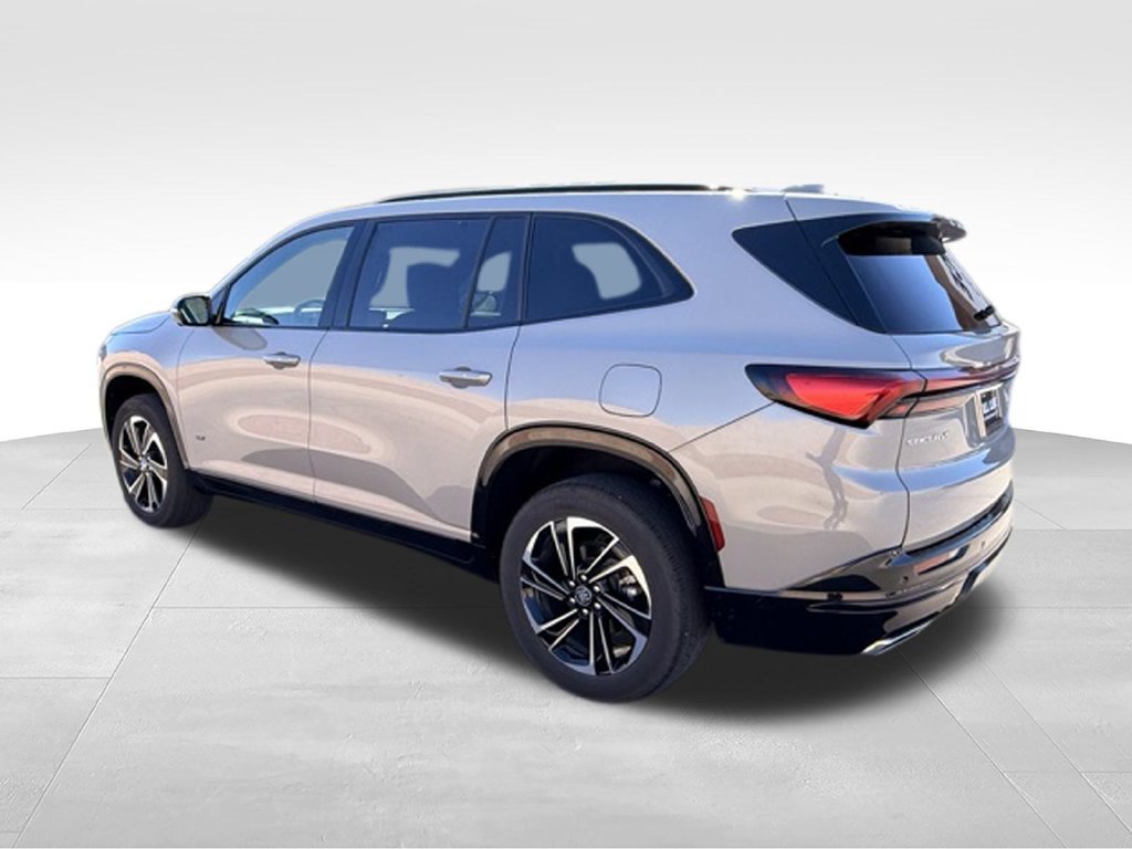 Used 2026 Buick Enclave Sport Touring FWD image 9