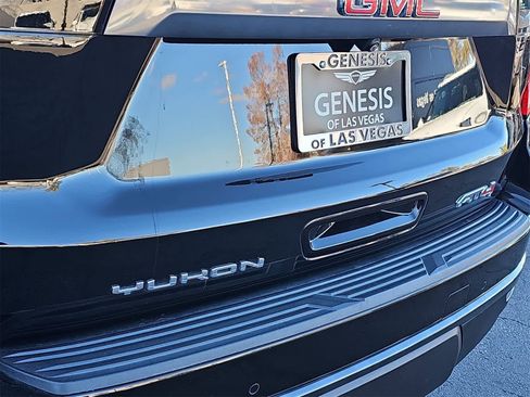 Used 2024 GMC Yukon AT4 w/ Technology Package image 11