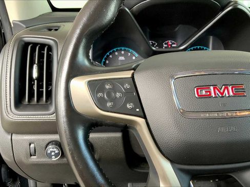 Used 2022 GMC Canyon Denali image 23