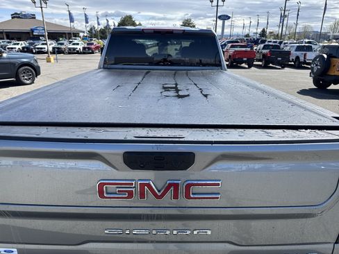 Used 2024 GMC Sierra 3500 SLE w/ SLE Value Package AWD/4WD image 14