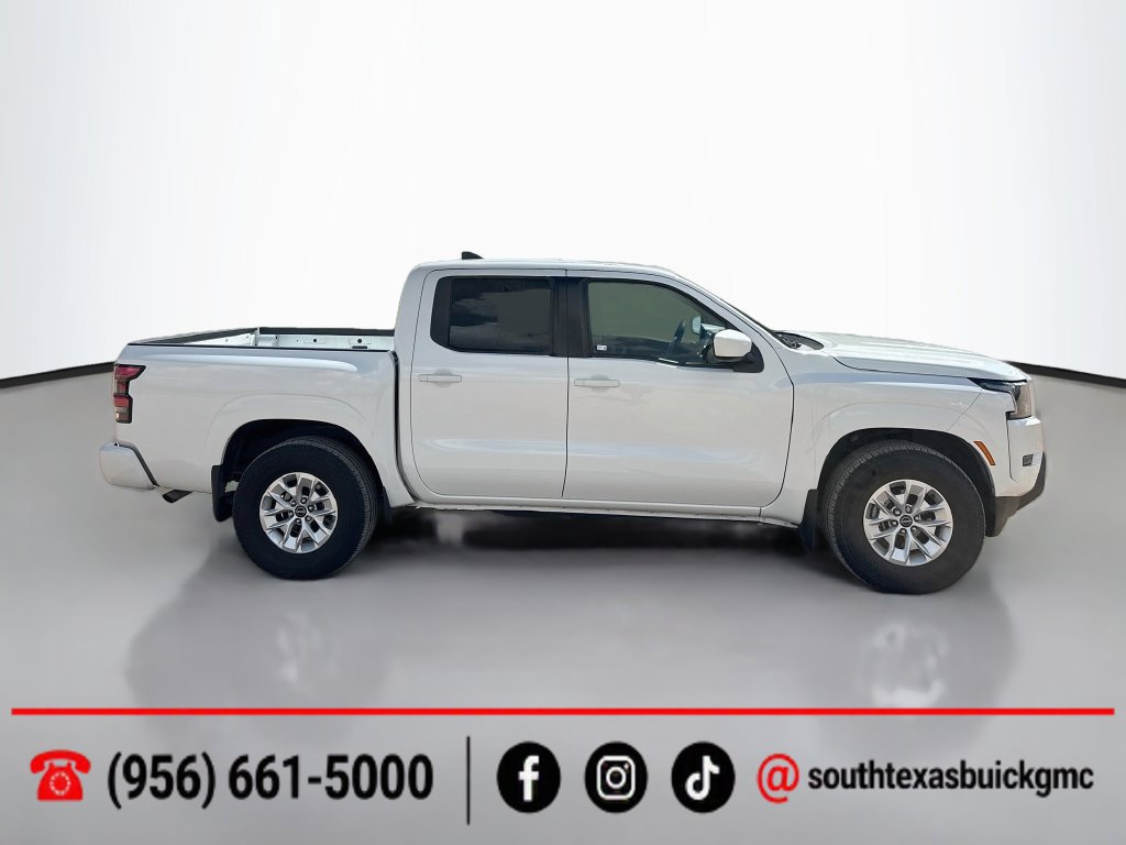 Used 2024 Nissan Frontier SV RWD image 9