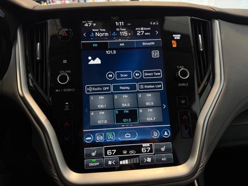 Used 2024 Subaru Outback Premium image 29