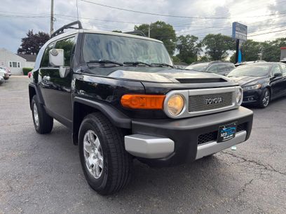 Used 2008 Toyota FJ Cruiser 4WD w/ Upgrade Pkg 2