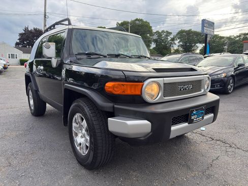 Used 2008 Toyota FJ Cruiser 4WD w/ Upgrade Pkg 2 image 1