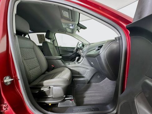 Used 2019 Chevrolet Equinox LT image 32