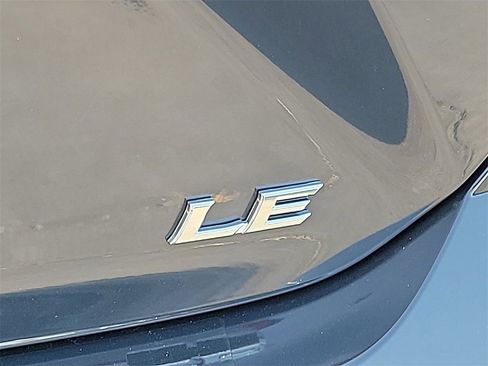 Used 2025 Toyota Camry LE image 23