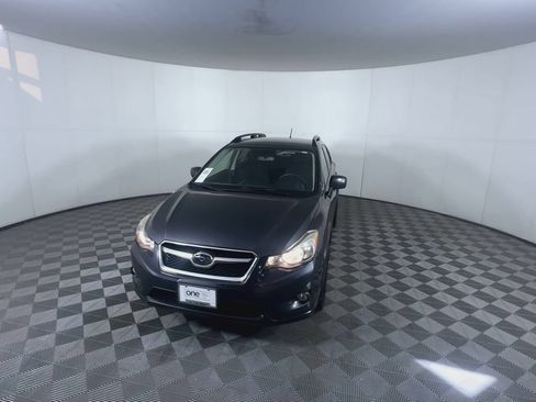 Used 2014 Subaru Crosstrek 2.0i Premium AWD/4WD image 3