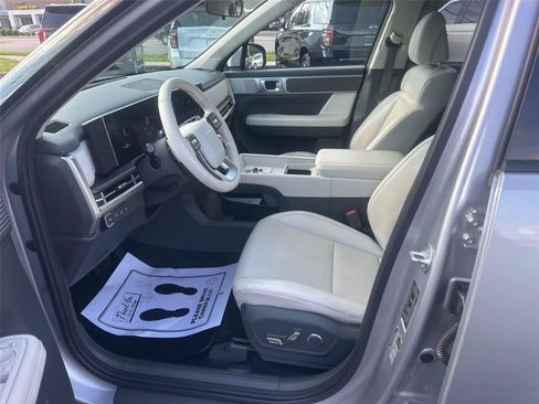 Used 2025 Hyundai Santa Fe SEL AWD/4WD image 24