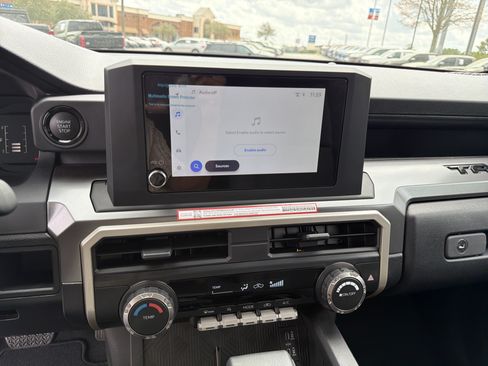 Used 2025 Toyota Tacoma SR5 RWD image 27