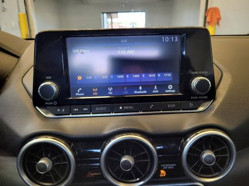 Used 2024 Nissan Sentra S FWD image 25