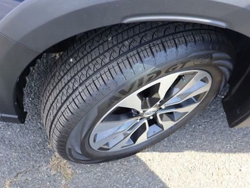 Certified 2025 Subaru Outback Limited w/ Popular Package #2 image 43