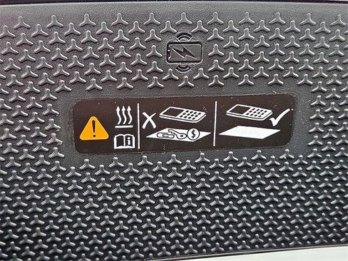 New 2026 Chevrolet Equinox ACTIV w/ Convenience Package III image 22