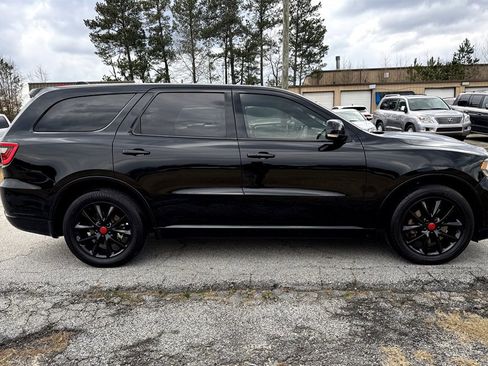 Used 2018 Dodge Durango R/T w/ Blacktop Package RWD image 7