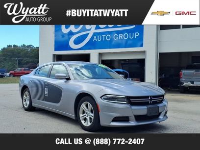 Used 2015 Dodge Charger SE w/ Popular Equipment Group